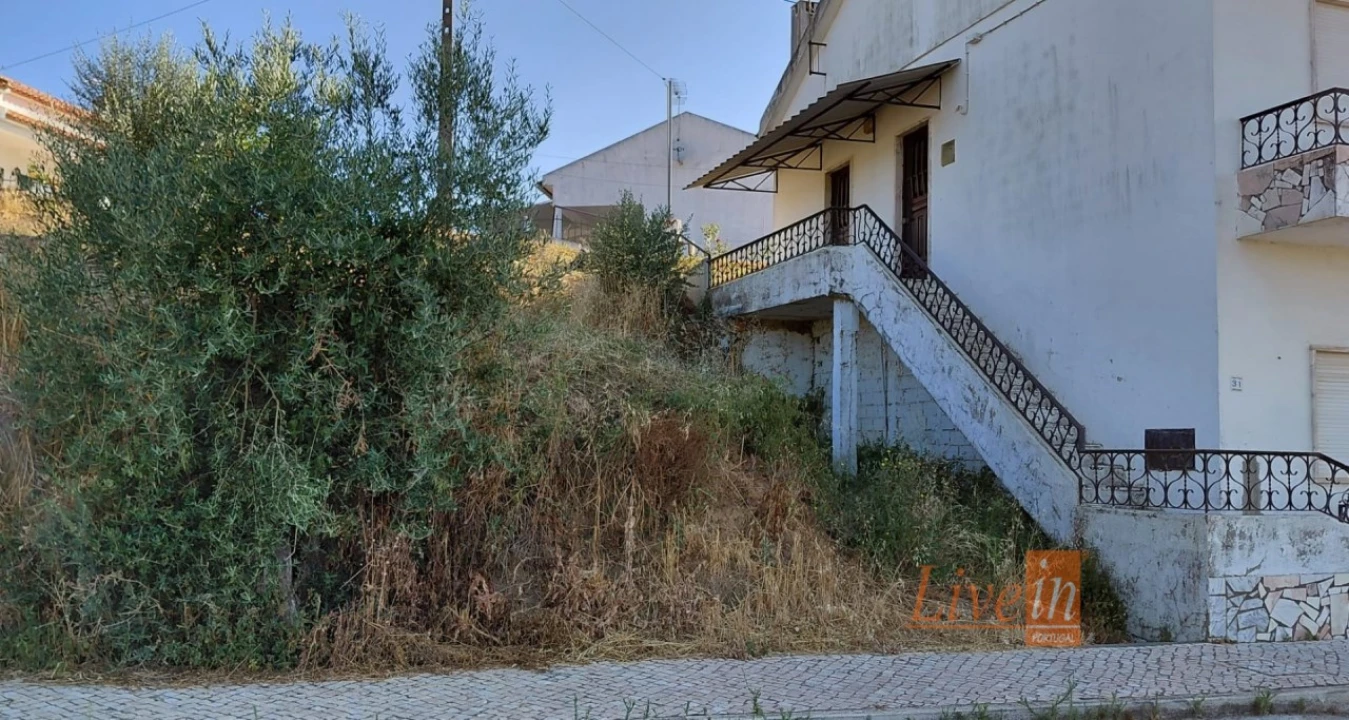 Moradia T2 para Venda em Ota Foto 8