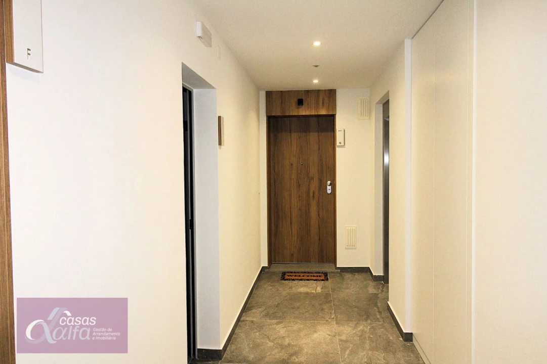 Apartamento T1 para Arrendamento em Leiria, Pousos, Barreira e Cortes Foto 13