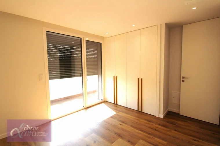 Apartamento T1 para Arrendamento em Leiria, Pousos, Barreira e Cortes Foto 7