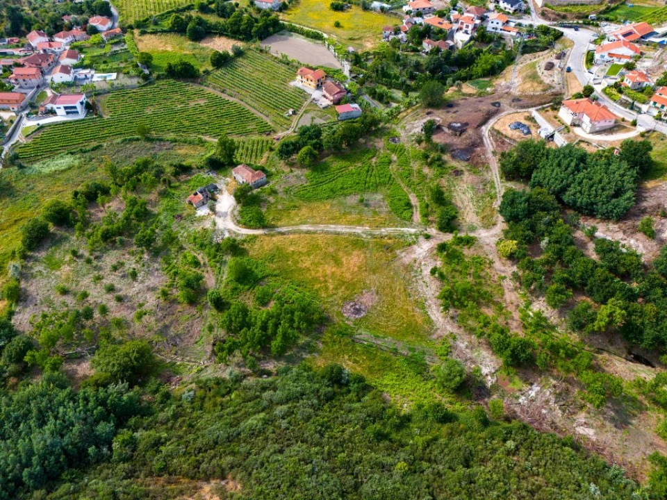 Quinta T0 para Venda em Lufrei Foto 4