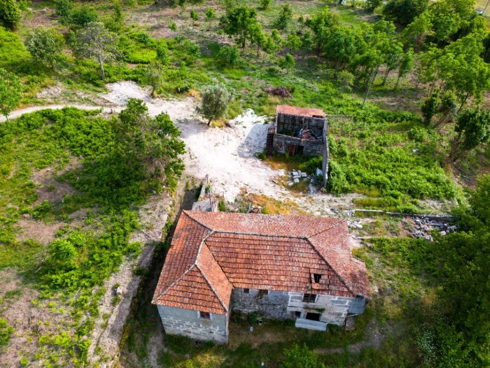 Quinta T0 para Venda em Lufrei Foto 9