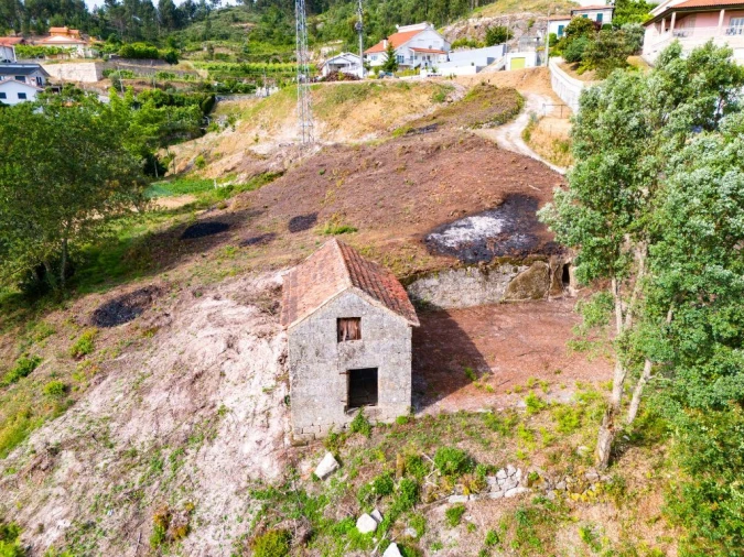 Quinta T0 para Venda em Lufrei Foto 3