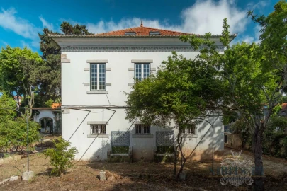 Moradia T7 para Venda em Cascais e Estoril