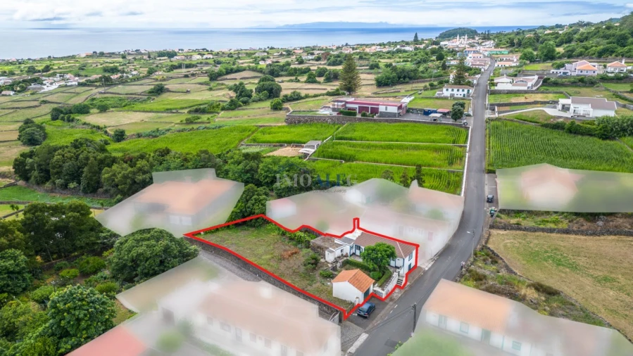 Moradia T2 para Venda em São Bartolomeu de Regatos Foto 4