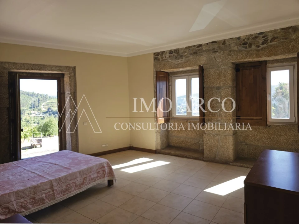 Quinta T4 para Venda em Arco de Baúlhe e Vila Nune Foto 6