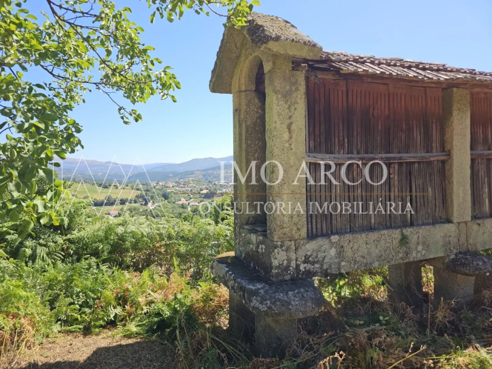 Quinta T4 para Venda em Arco de Baúlhe e Vila Nune Foto 26