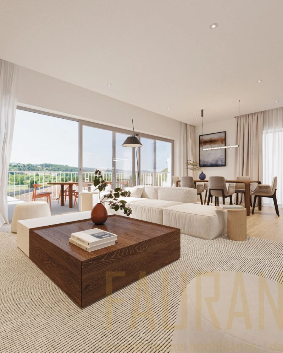 Moradia T3 para Venda em Batalha Foto 2