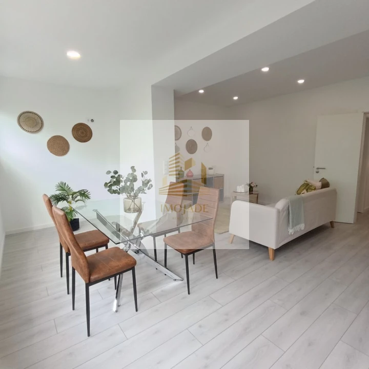 Apartamento T3 para Venda em Benfica Foto 8