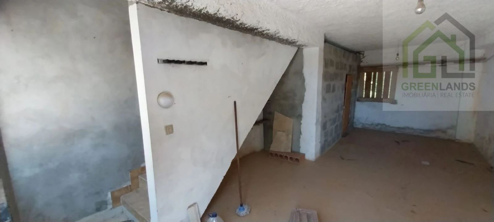 Moradia T3 para Venda em São Martinho da Cortiça Foto 9