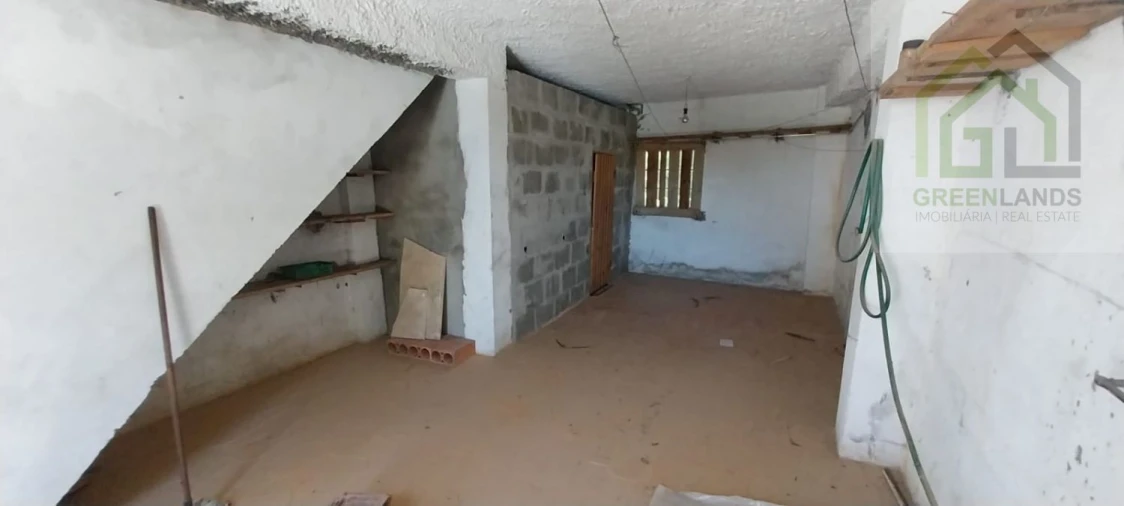 Moradia T3 para Venda em São Martinho da Cortiça Foto 8