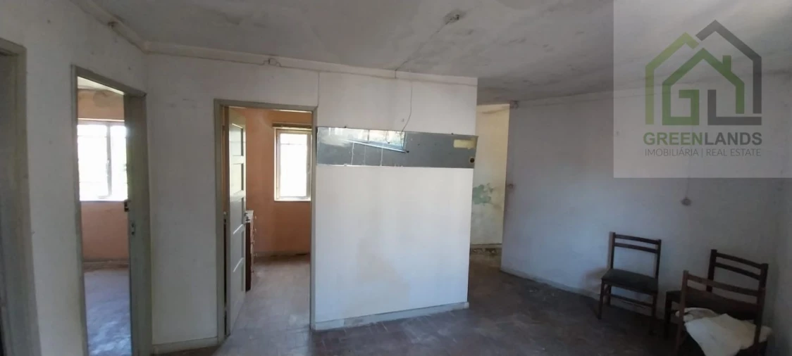 Moradia T3 para Venda em São Martinho da Cortiça Foto 18