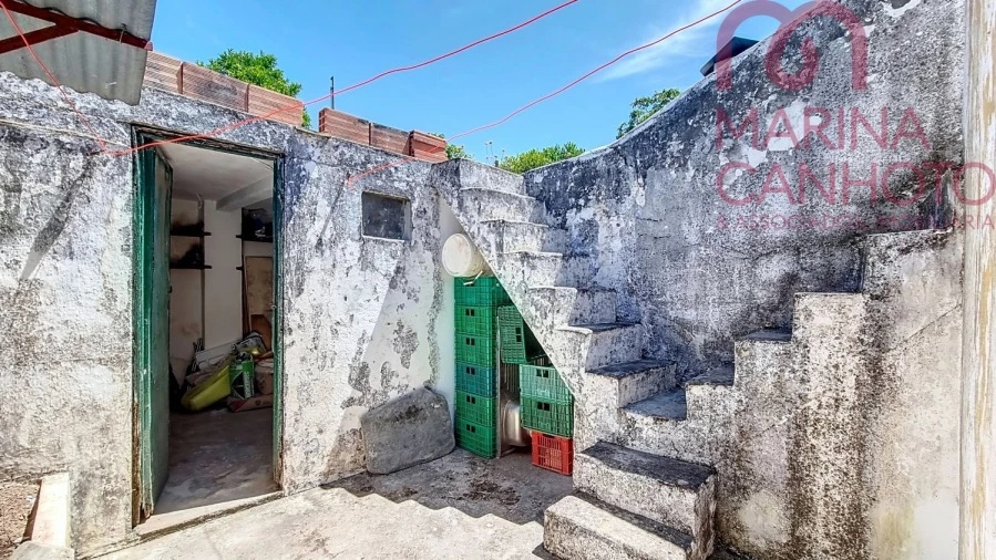 Moradia T3 para Venda em Veiros Foto 18