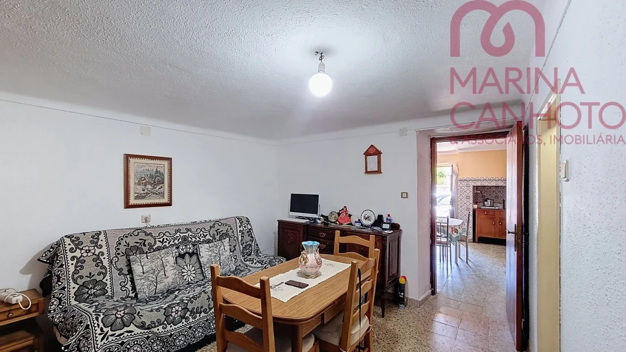 Moradia T3 para Venda em Veiros Foto 9