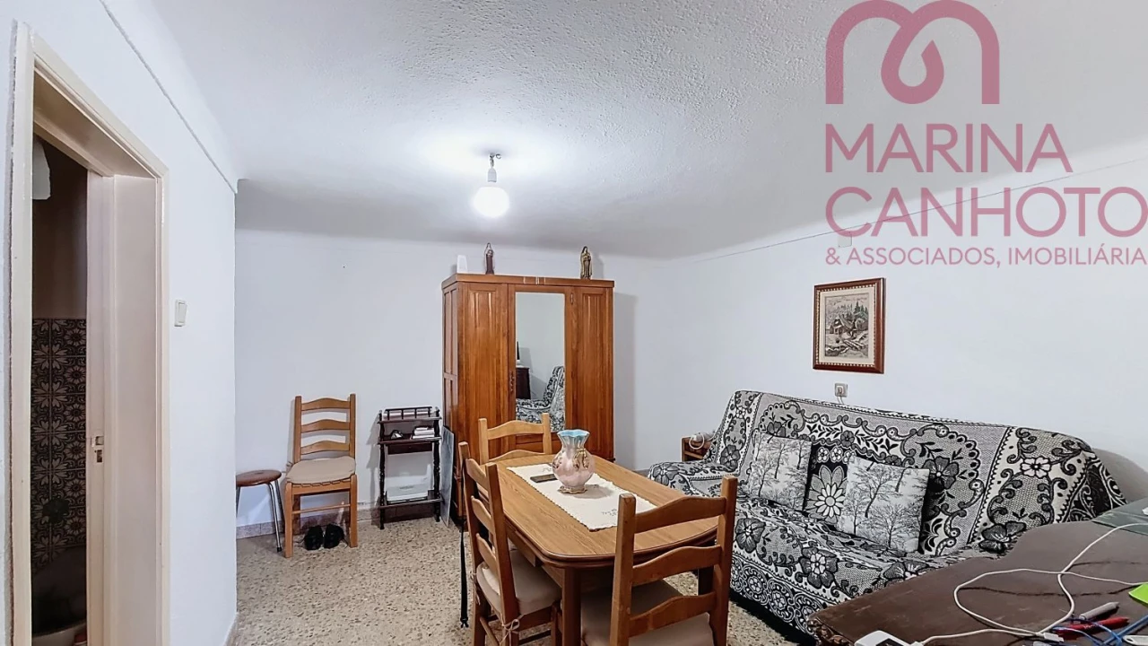 Moradia T3 para Venda em Veiros Foto 6