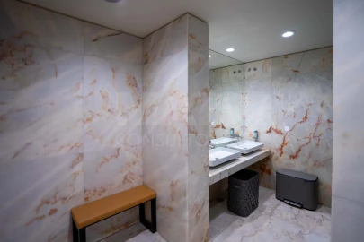 Apartamento T3 para Venda em Campolide