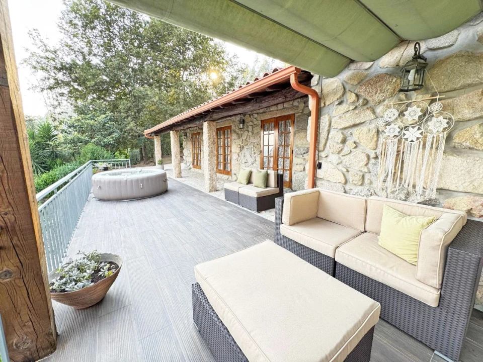 Quinta T3 para Venda em Armil Foto 87