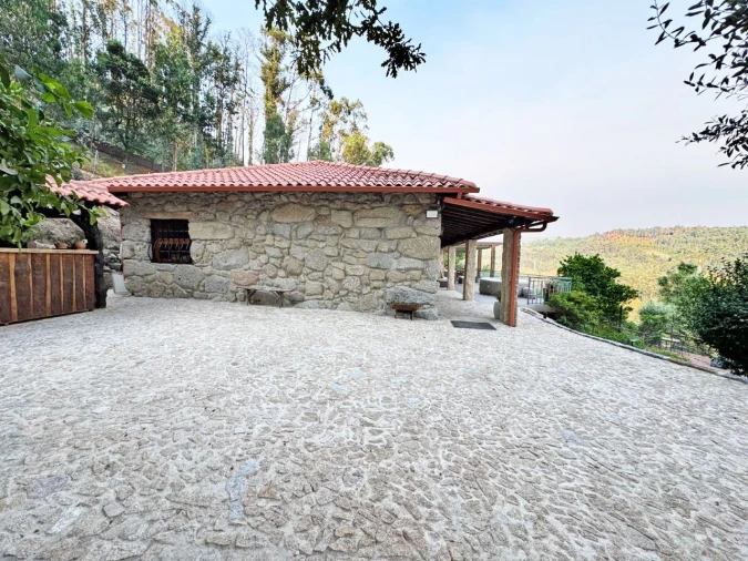 Quinta T3 para Venda em Armil Foto 105