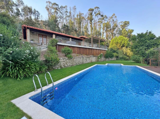 Quinta T3 para Venda em Armil Foto 114