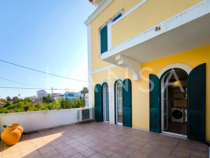 Apartamento T1 para Venda em Cascais e Estoril Foto 1