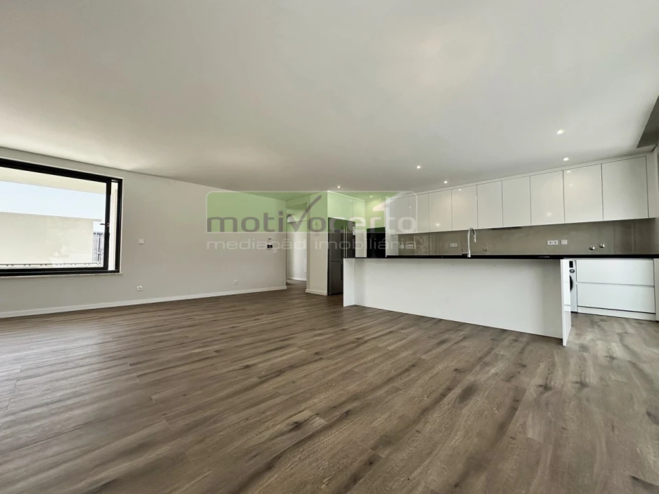 Moradia T3 para Venda em Barcarena Foto 2