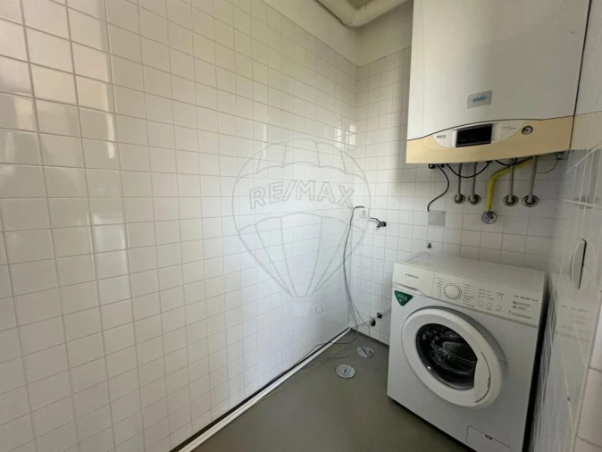 Apartamento T4 para Venda em Mafamude e Vilar do Paraíso Foto 7