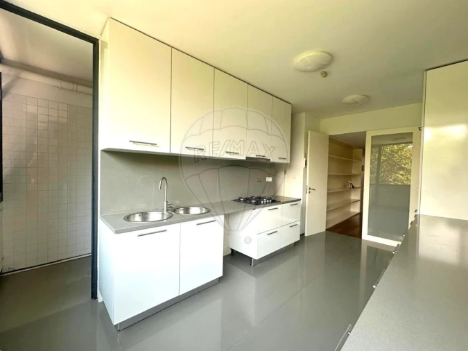 Apartamento T4 para Venda em Mafamude e Vilar do Paraíso Foto 10