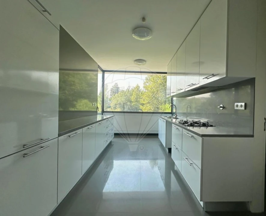 Apartamento T4 para Venda em Mafamude e Vilar do Paraíso Foto 39