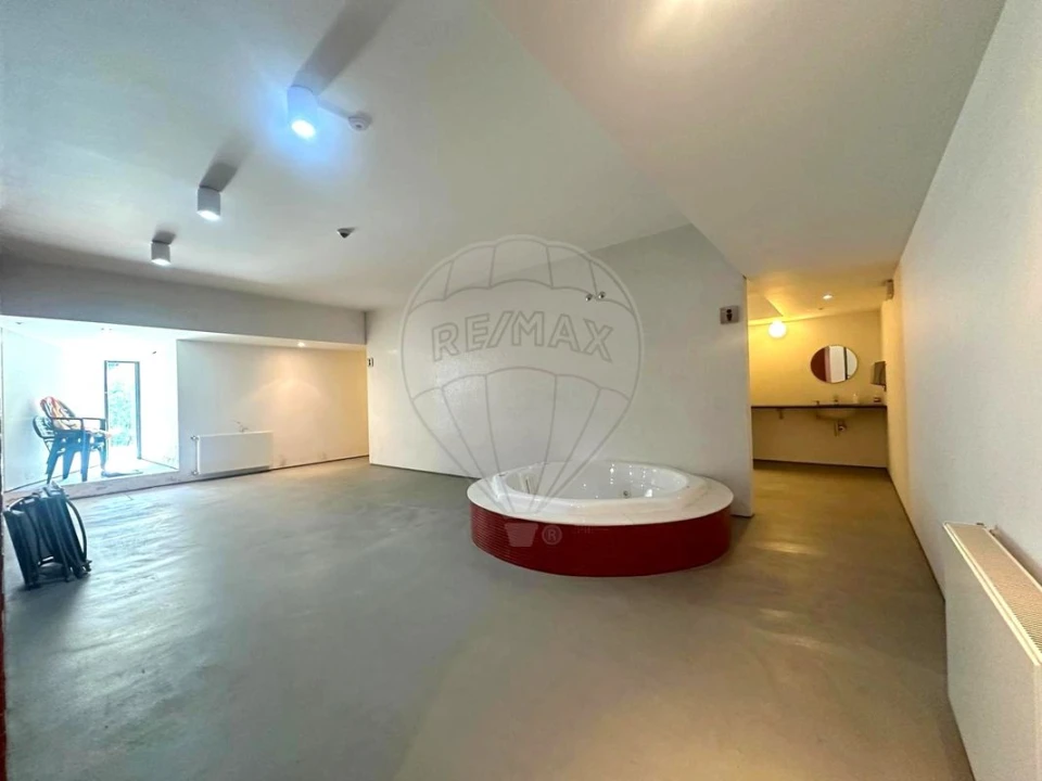 Apartamento T4 para Venda em Mafamude e Vilar do Paraíso Foto 28