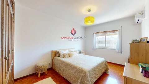 Apartamento T4 para Venda em Portimão