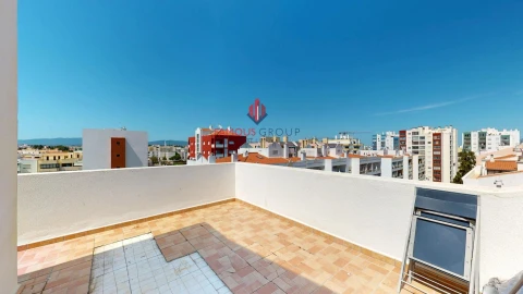 Apartamento T4 para Venda em Portimão