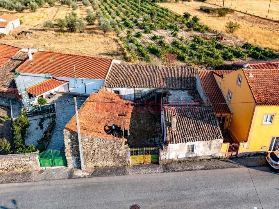 Moradia T4 para Venda em Almeida Foto 11