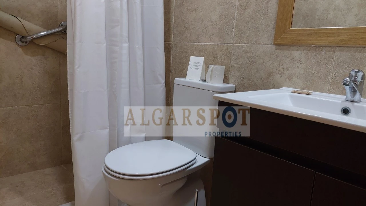 Apartamento para Venda em Portimão Foto 7