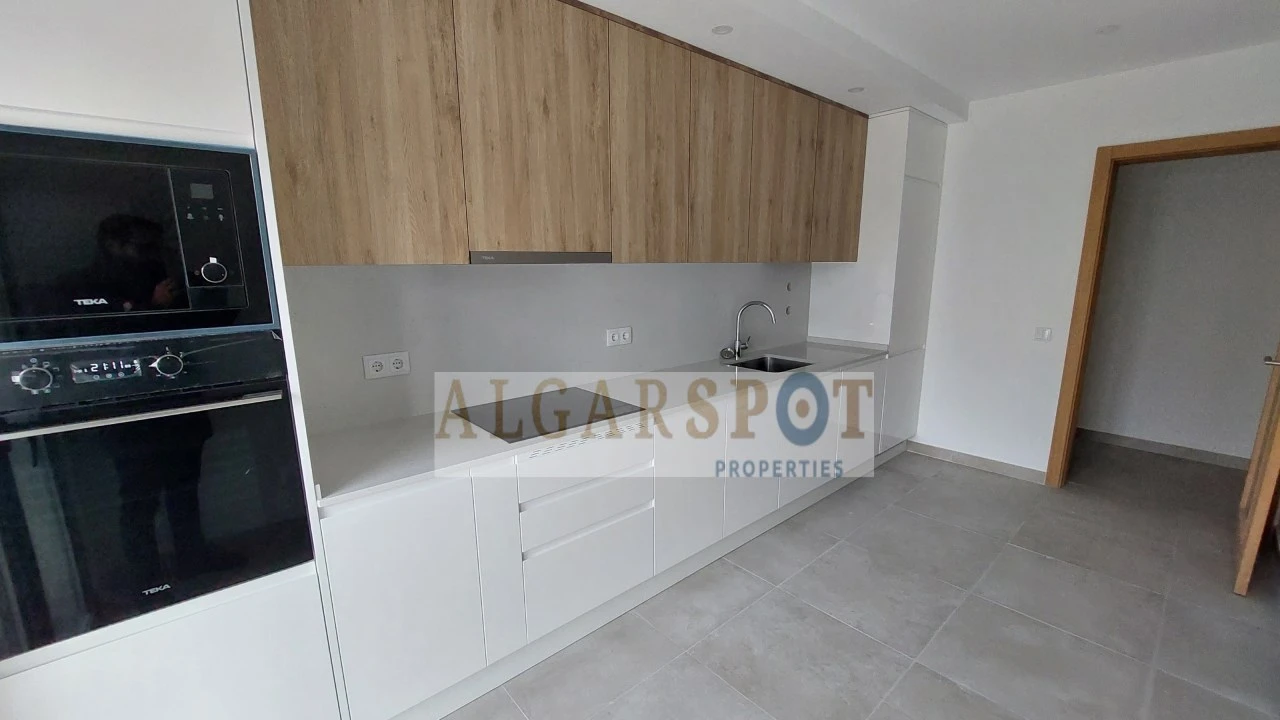 Apartamento T2 para Venda em Armação de Pera Foto 12