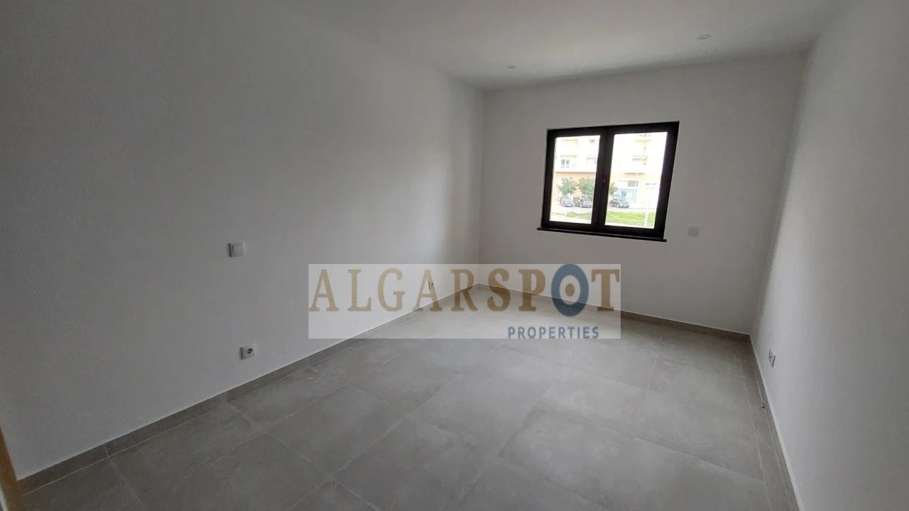 Apartamento T2 para Venda em Armação de Pera Foto 21