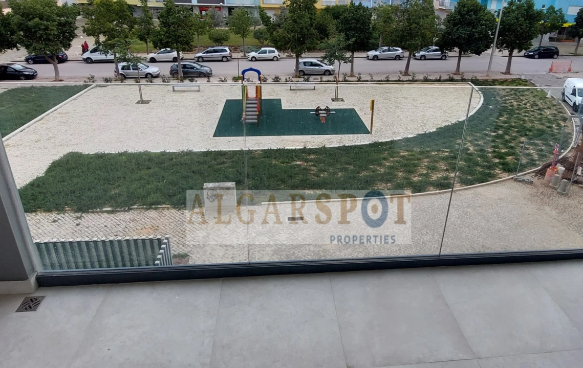 Apartamento T2 para Venda em Armação de Pera Foto 1