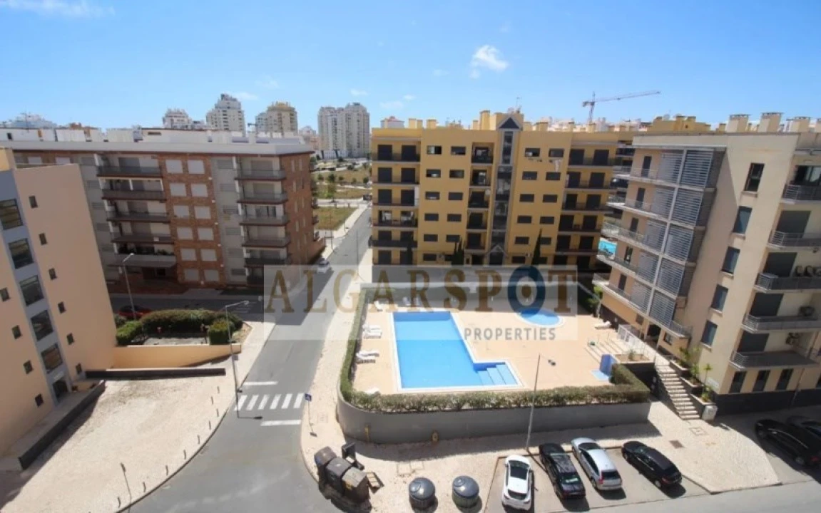 Apartamento T2 para Venda em Armação de Pera Foto 1