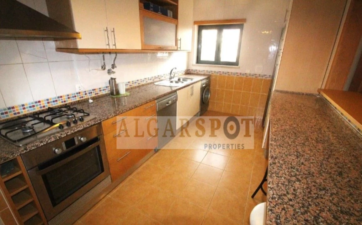 Apartamento T2 para Venda em Armação de Pera Foto 7