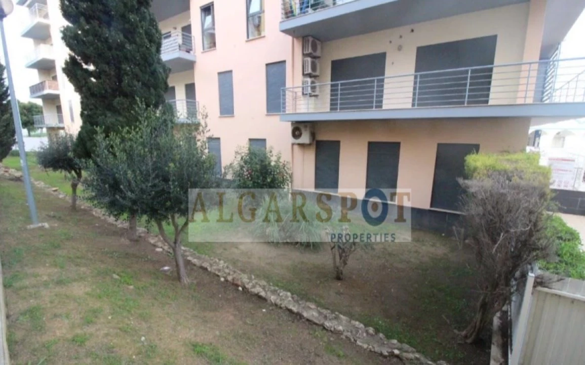 Apartamento T2 para Venda em Armação de Pera Foto 18