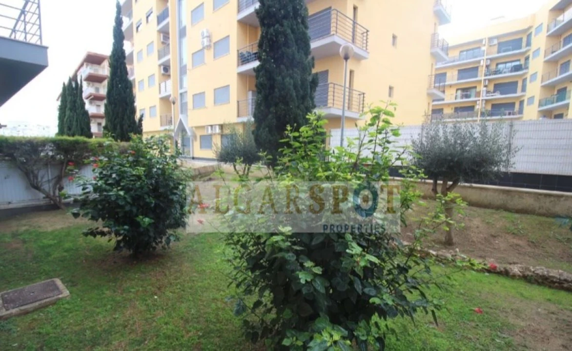 Apartamento T2 para Venda em Armação de Pera Foto 19