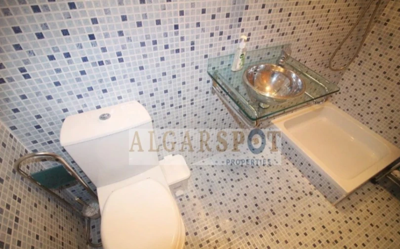 Apartamento T2 para Venda em Armação de Pera Foto 12