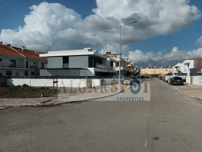 Terreno para Venda em Pinhal Novo Foto 3