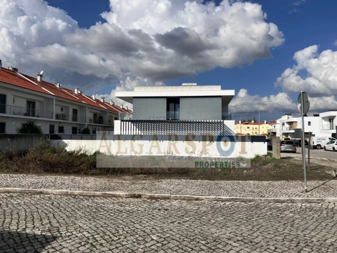 Terreno para Venda em Pinhal Novo Foto 2