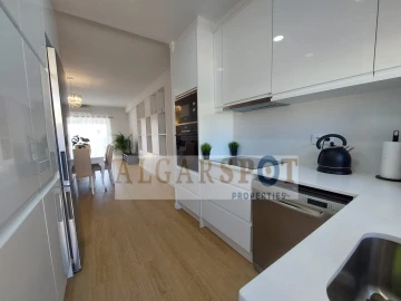 Apartamento T2 para Venda em Quarteira