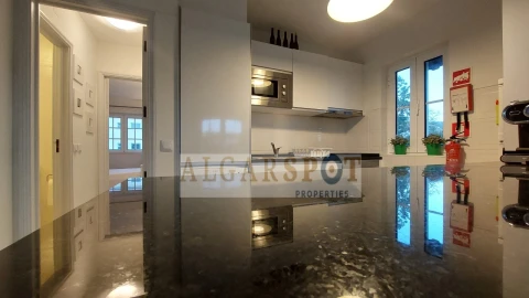 Apartamento T2 para Venda em Quarteira