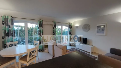 Apartamento T2 para Venda em Quarteira