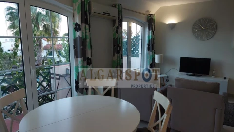 Apartamento T2 para Venda em Quarteira