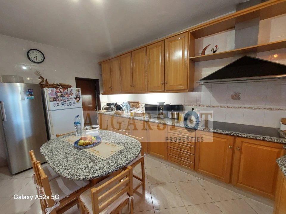 Quinta T4 para Venda em Almancil Foto 13