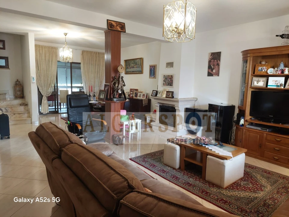 Quinta T4 para Venda em Almancil Foto 10