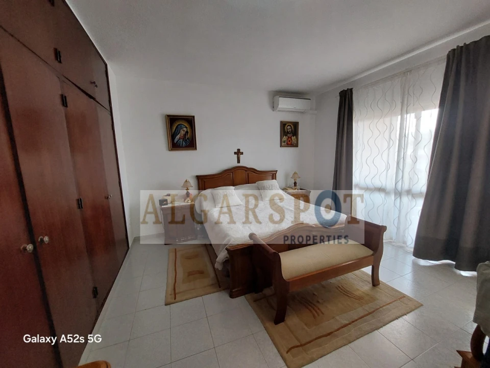 Quinta T4 para Venda em Almancil Foto 19