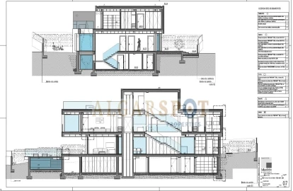 Moradia T4 para Venda em Almancil